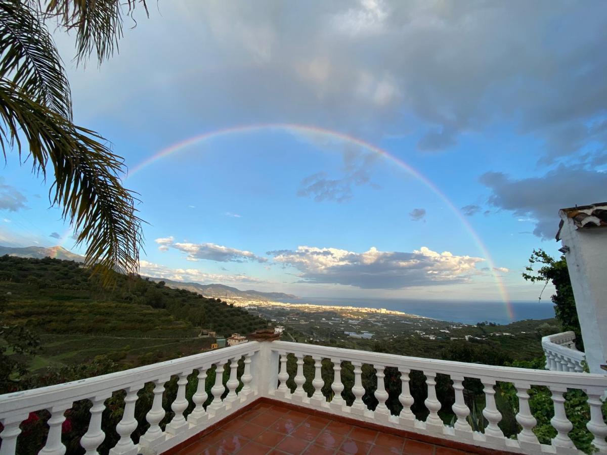 Bed and Breakfast La Casa del Burro Nerja Esterno foto